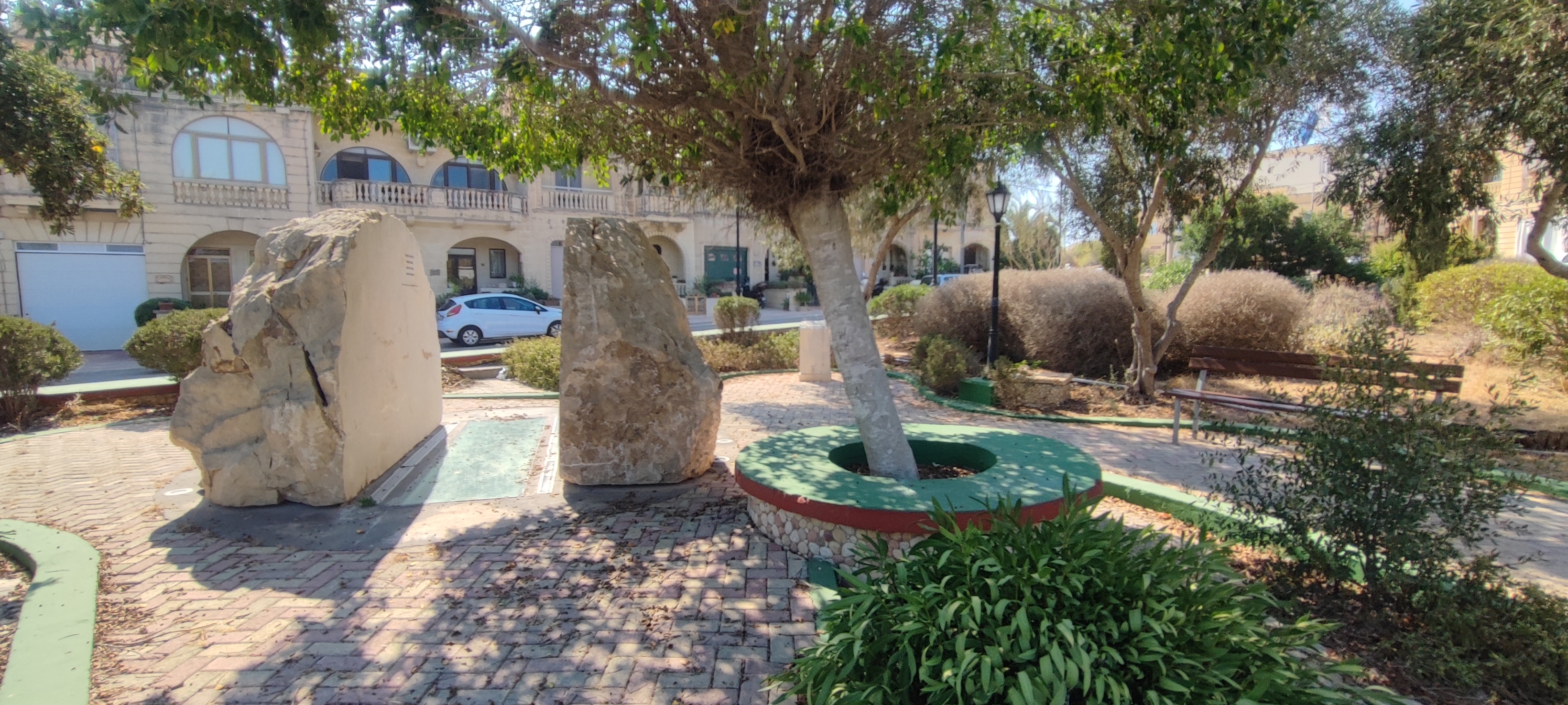Xaghra playground and gardens — photo