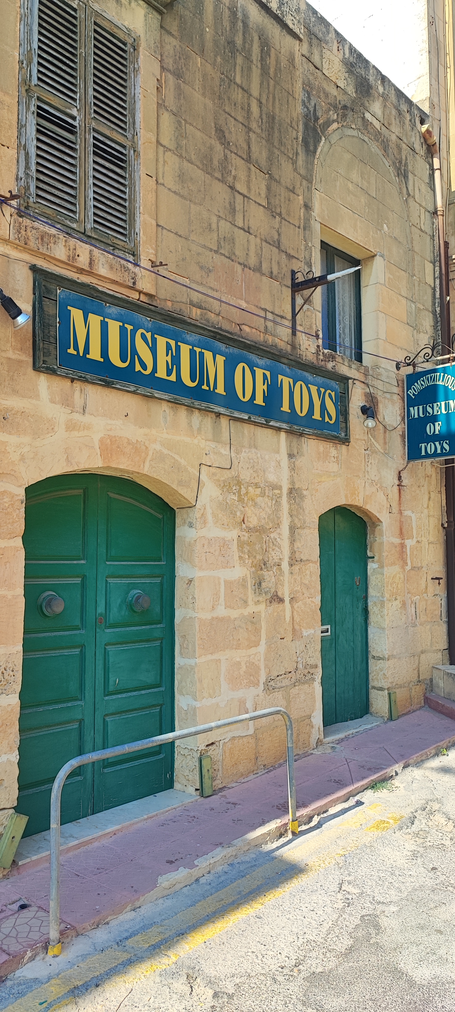 Pomzikillous Toy Museum — photo