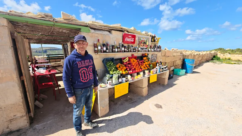 Peter`s Refreshments — photo